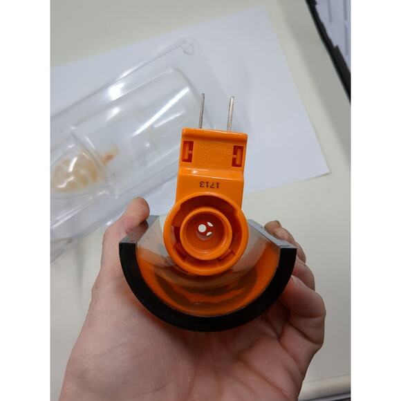 The White Barn Candle Co. Home Fragrance Warmer Jack-O-Lantern Orange Halloween - Picture 5 of 5